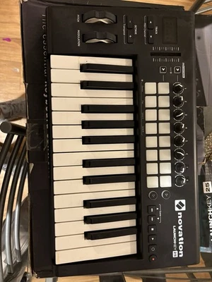 Novation Launchkey Mini MK3 25-Key Midi Keyboard Controller - Image 1 of 4