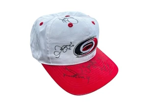 Vintage Mütze Anfang 2000 signiert handsigniert NHL Carolina Hurricanes. Kein COA  - Bild 1 von 7