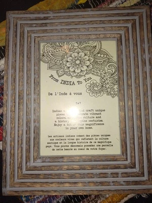 Moldura decorativa de madeira Two’s Company 5x7 - Imagem 1 de 2