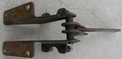 SOPORTE DE MONTAJE DE REFUERZO DE FRENO FORD THUNDERBIRD OEM 1964-1966 64-66 Foto 1 de 4