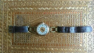 Remontoir Cylindre 10 Rubis Gold Damen Armbanduhr (Alter ca. 100 Jahre) VB!!! - Bild 1 von 7
