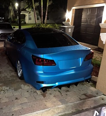 Superposición labio maletero lexus is 250/350/ISF 2006-2013 Foto 1 de 4