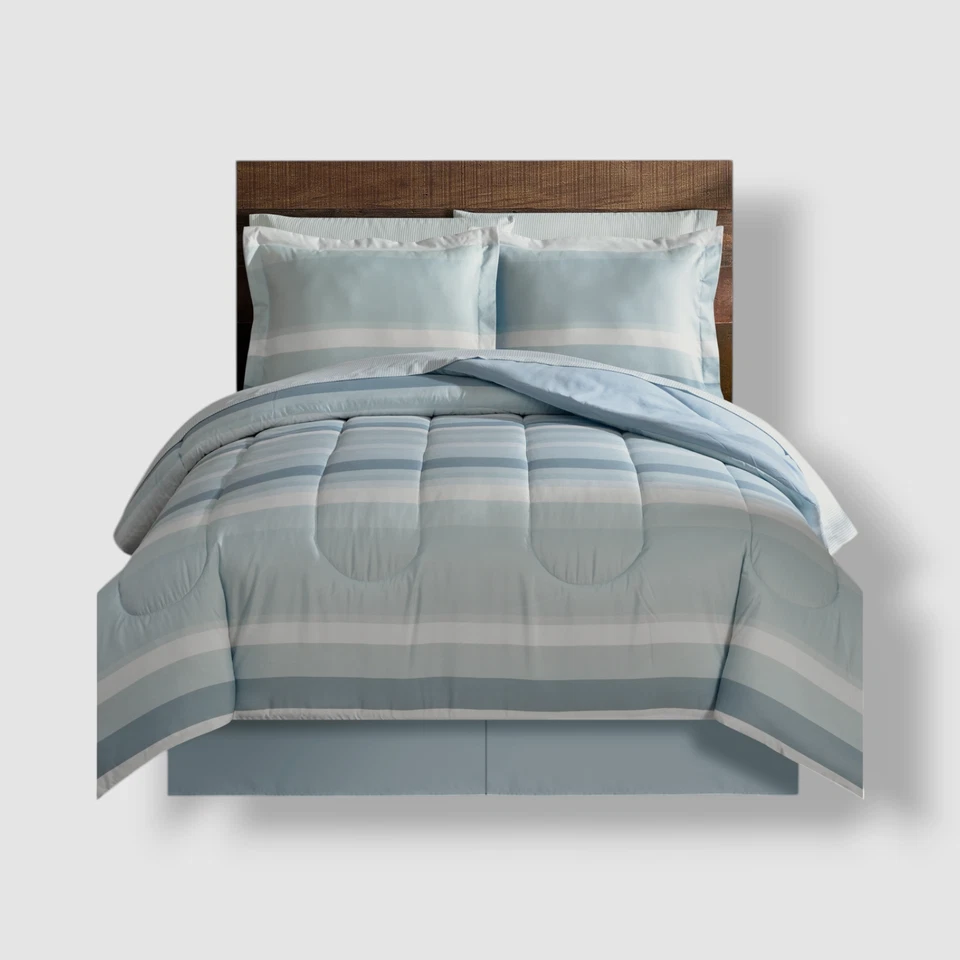 Fairfield Square Austin 8-piece Reversible King Comforter Set Seafoam J91006