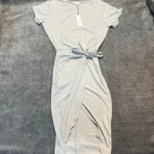 LBLC THE LABEL graues Strick Wickel Midi Kleid Bindeband Taille Kurzarm Neimam M Größe L - Bild 1 von 9