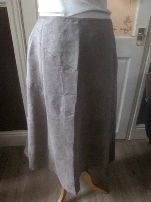 Cotton Traders size 14 Soft Brown Faux Suede long Midi Skirt Brand NEW with Tags - Image 1 of 3