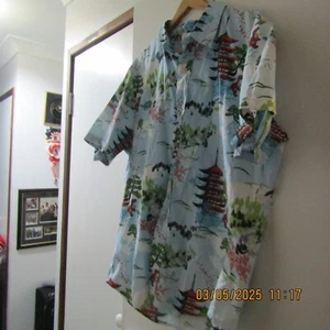 Size L Firefly Loot Ware Limited Edition Men's Prehistoric Pattern Shirt S/S - Bild 1 von 11