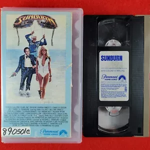 SUNBURN Farrah Fawcett & Charles Grodin, Paramount (1979, VHS) Joan Collins Cult - Picture 1 of 6