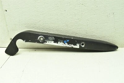 Conjunto de soporte de montaje de guardabarros trasero izquierdo Suzuki GZ250 2008 Factory OEM 99-10 Foto 1 de 4