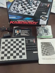 SAITEK Kasparov Advanced Trainer Electronic Chess 1998 Missing Pieces - Picture 1 of 12