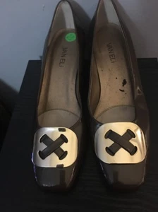 Zapatos de salón clásicos de cuero patentados gris/oliva para mujer talla 8,5M - Imagen 1 de 10