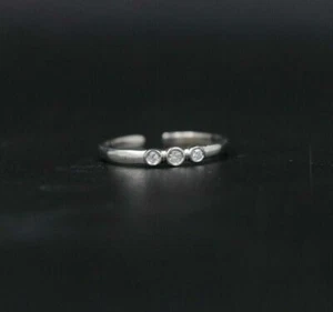Anillo de punta de mujer ajustable en piedra de diamante creado en laboratorio de 0,05 quilates enchapado en oro 14 K - Imagen 1 de 6