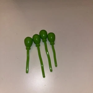 Balloon Lagoon 4 Plastic Scoring Balloons 2004 Pieces Green Parts - Picture 1 of 1