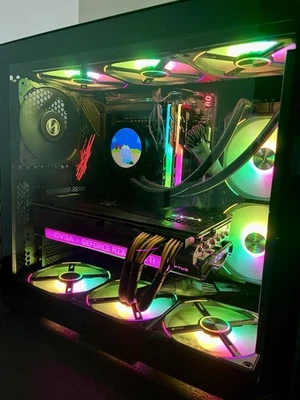 PC para juegos personalizada “caja negra” 3080 TI FTW3 Ultra, I7 10700k y 32 Gb DDR4 RAM Foto 1 de 4