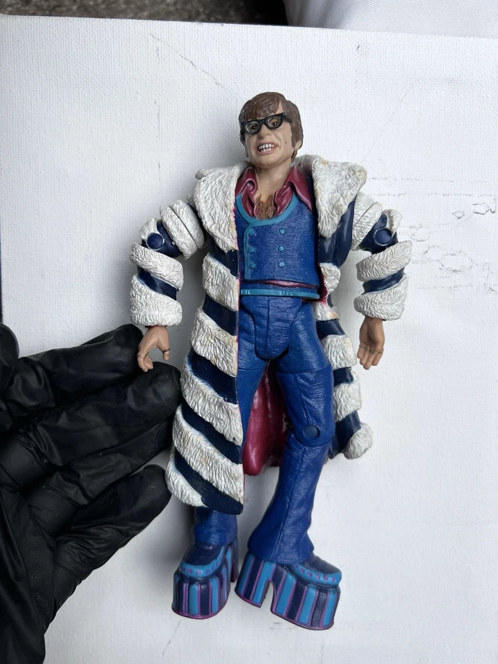 Figura de acción Mezco Austin Powers Goldmember años 70 vintage 2002 coleccionable Foto 1 de 1