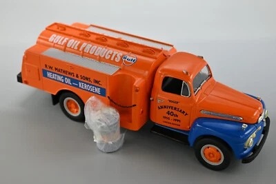 First Gear Gulf Oil Mathews 1951 Ford F-6 Fuel Tanker 18-1764 1:34 NEW - Image 1 of 4