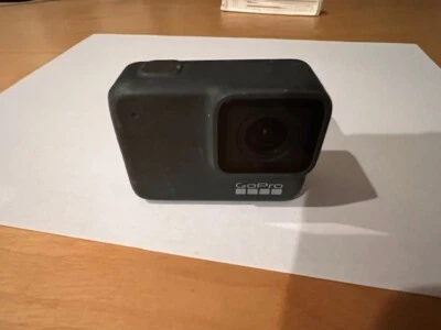 Gopro hero 7 plata (sin cargador ni tarjeta SD) Foto 1 de 4