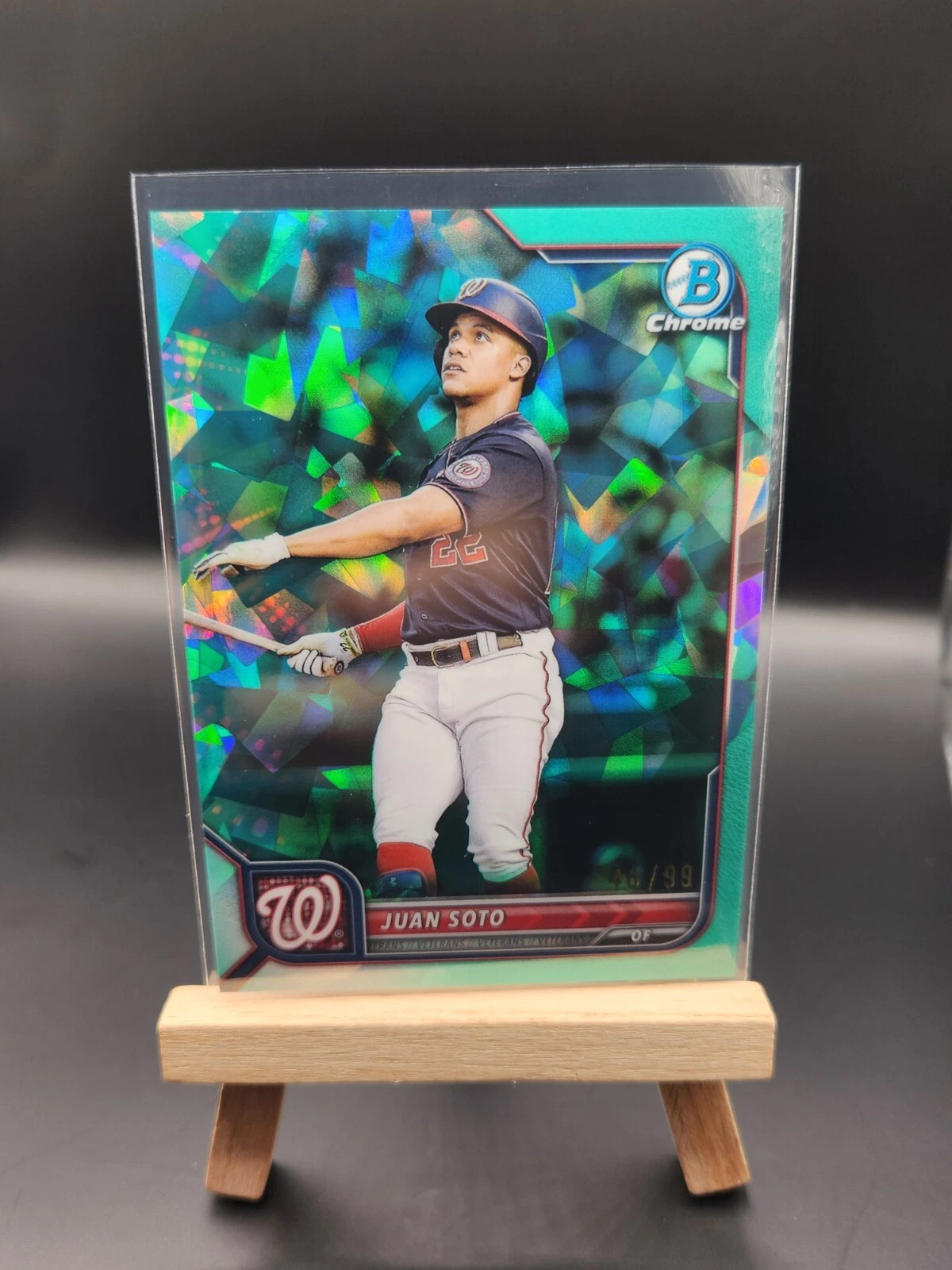2022 BOWMAN CHROME SAPPHIRE JUAN SOTO /99 AQUA REFRACTOR #30