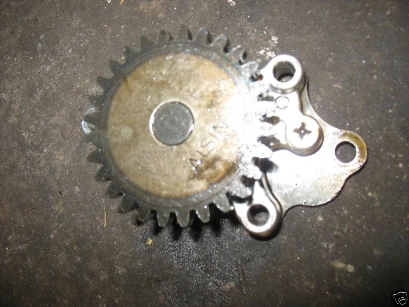 BOMBA DE ACEITE KAWASAKI KZ440 KZ 440 LTD 81 Foto 1 de 1