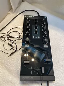 Native Instruments Traktor Kontrol Z1 DJ Controller - Tested to Powerup - Picture 1 of 7