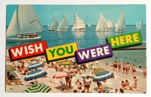 Cartolina Wish You Were Here barche a vela spiaggia New Jersey NJ Tichnor Bros c1960s - Foto 1 di 2