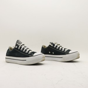 converse nere basse