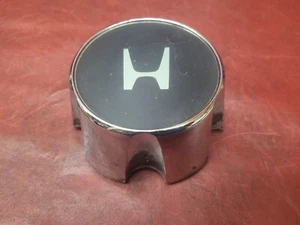 1994-1995 OEM Honda Passport Chrome 5 3/8" Dia Bolt On 16" Wheel Center Cap - Picture 1 of 9