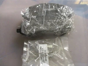 Disc Brake Pad Set-QuickStop Disc Brake Pad Wagner ZX1084 NEW - OPEN BOX - Picture 1 of 4