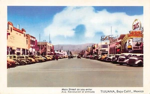 Main St. As You Enter Vtg Cars Street Scene Tijuana,MX Vtg 1940's Postcard - Imagen 1 de 2