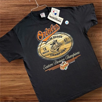 Camiseta vintage de los 90 Baltimore Orioles 1997 Division Champs puntada única nueva con etiquetas XL Foto 1 de 4