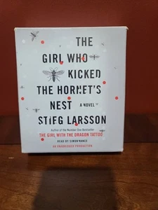 Audio Book Titled The Girl Who Kicked The Hornets Nest By Stieg Larsson 16CDs - Imagen 1 de 5