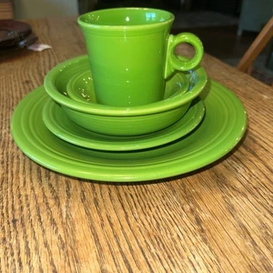 Lote de 5 tazas cuencos Homer Laughlin Company Fiesta Ware platos usados en excelente estado - Imagen 1 de 10