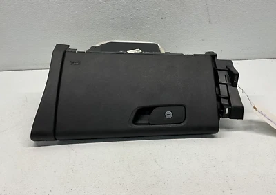 15-17 CHRYSLER 200 FRONT RIGHT DASHBOARD GLOVE BOX STORAGE COMPARTMENT, LOT015 - Imagem 1 de 4