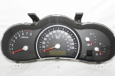 Cuadro de instrumentos velocímetro 06 07 Kia Sedona tablero indicadores 27.794 millas Foto 1 de 4