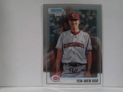 2010 Bowman Chrome Prospects Cincinnati Reds Baseball Card #BCP80 Yen-Wen Kuo - Image 1 of 2