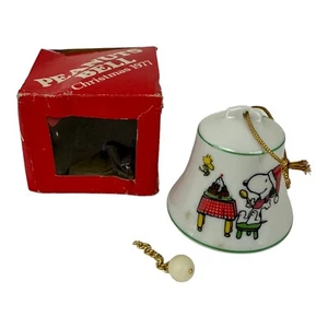 1977 Charles Schultz Peanuts Characters Christmas bell in Original Box. - Picture 1 of 8