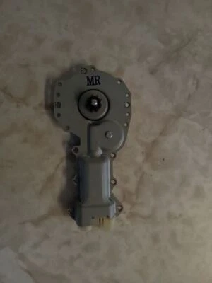 Conector cuadrado del motor de ventana eléctrica para 85-02 ASTRO 201976 Foto 1 de 3