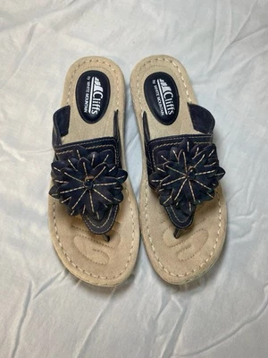 Sandalias de tanga Cliffs White Mountain para mujer negras/bronceadas florales 8,5 m flores sin cordones Foto 1 de 4