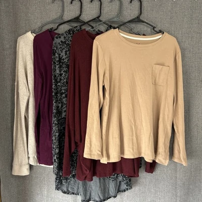 Lote de 5 Tops Para Mujer Manga Larga Talla L Nombre Básico Marcas Floral Sólidos Al Por Mayor Foto 1 de 4