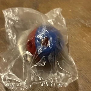 Tupperware Shape-O Toy Ball Keychain - Picture 1 of 5