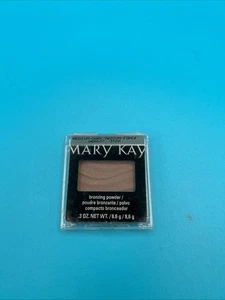 Mary Kay BRONZING POWDER Medium to Dark Neu im Karton eingestellt schneller Versand 3T29 - Bild 1 von 3