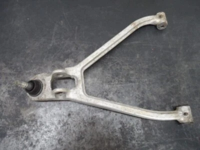 Can-Am Outlander XT 650 800 2007 brazo A superior izquierdo 706200402 usado A-15 Foto 1 de 4