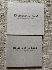 RHYTHM OF THE LAND Photographs by John Gavrilis SIGNED HC BOOK #680/1000 1997. - Foto 1 di 12
