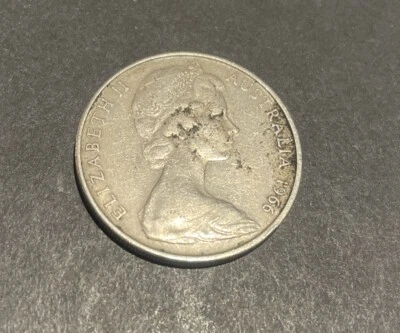 1966 australian elizabeth II Coin Silver - Image 1 of 3