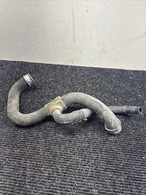 08-2012 梅赛德斯 w204 c300 e350 低散热器冷却管软管 2045010482 原始设备制造商 — 第 1/4 张图片