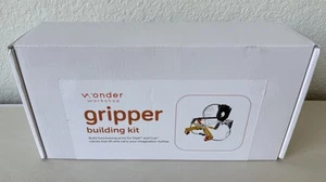 Wonder Workshop Gripper Building Kit For Dash and Cue Robots New Sealed - Picture 1 of 3