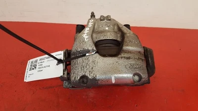 Ford Fiesta Active 2018 1,0 L gasolina fuera de juego delantero L pinza de freno Foto 1 de 4