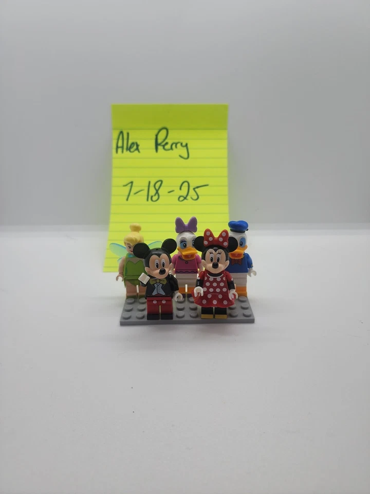 Lego 71040 Disney Castle mini figures Tink, Mickey, Minnie, Donald & Daisy - Image 1 of 1