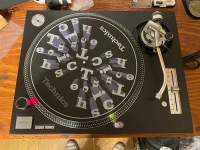 Technics SL-1200MK5 Direct Drive Turntable - Excellent Condition, DJ & Audiophil - Image 1 of 4