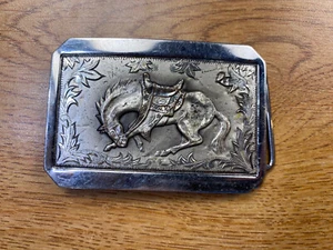 Silver Tone Kneeling Horse Belt Buckle - Picture 1 of 3