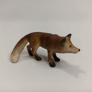 Schleich 2004 Fox Figure_ Red Fox_ 14338 - Picture 1 of 6